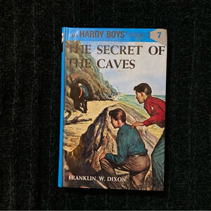 The Secret of The Caves (Hardy Boys Book 7) By Franklin W. Dixon